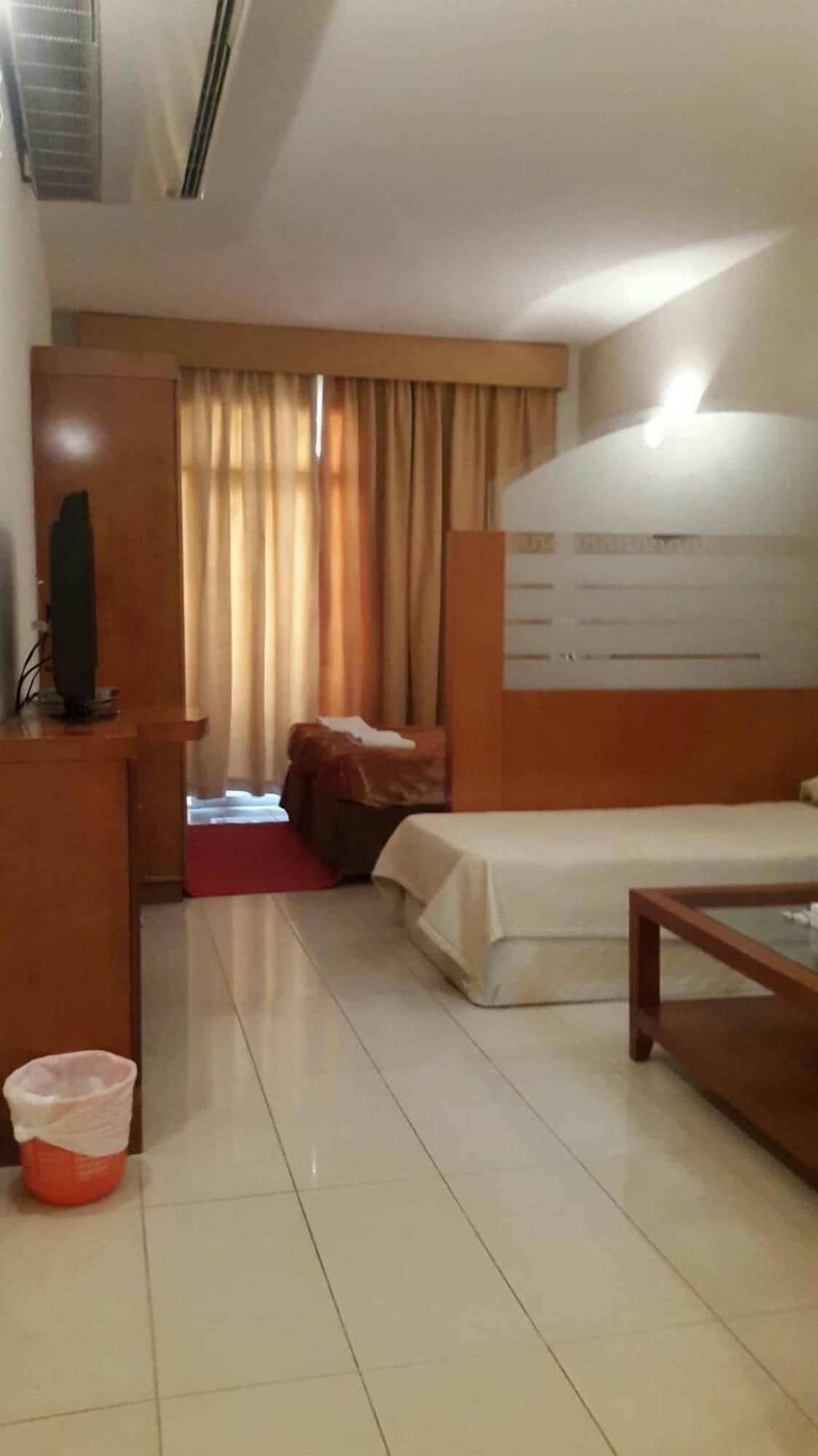 Al Raien Hotel Apartment Dubaj Kültér fotó