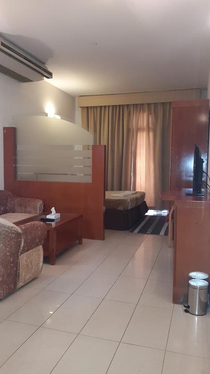 Al Raien Hotel Apartment Dubaj Szoba fotó